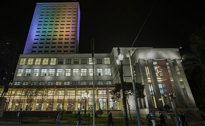 Biblioteca Mário de Andrade à Noite: Livros, História e um Rolê Fora do Comum