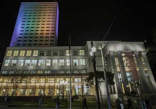Biblioteca Mário de Andrade à Noite: Livros, História e um Rolê Fora do Comum